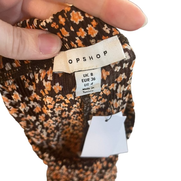 NWT Topshop crinkle brown, orange, cream floral pull on flare pants - Picture 5 of 8
